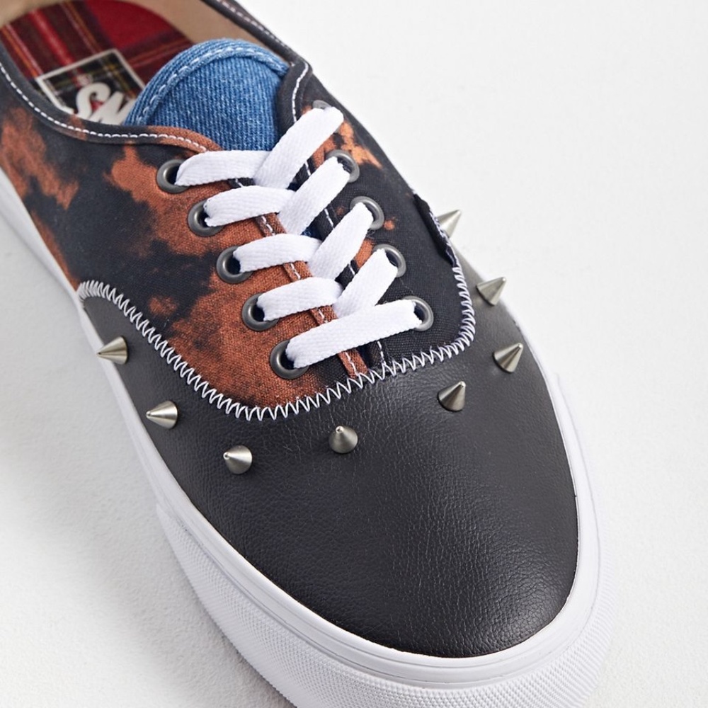 NEW Vans Shoes Authentic Tartan Daze Bleach Dye Studs Denim Mixed Media - Picture 4 of 6